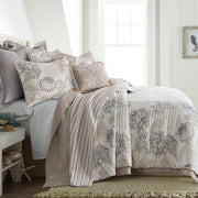 Caspian Quilt Set
