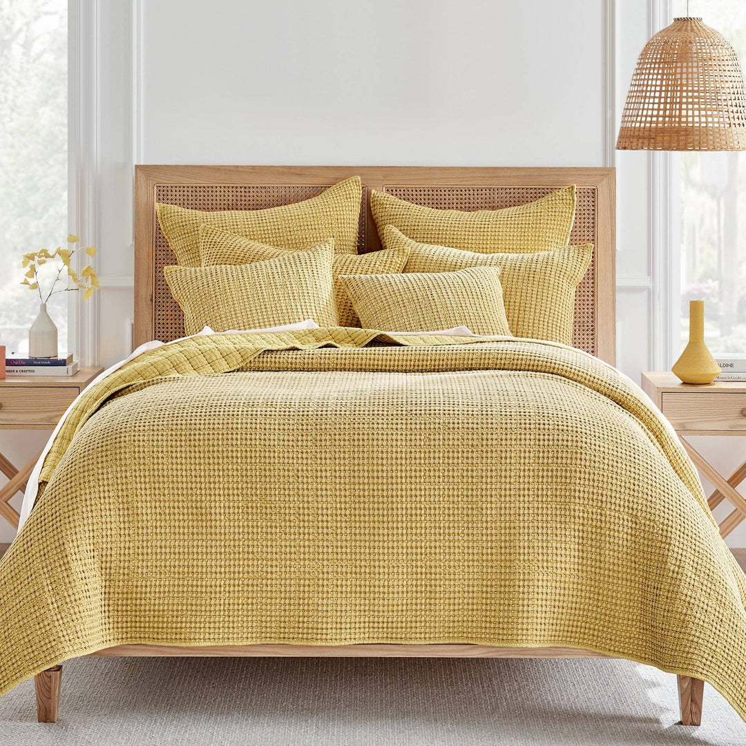 Mills Quilt Set