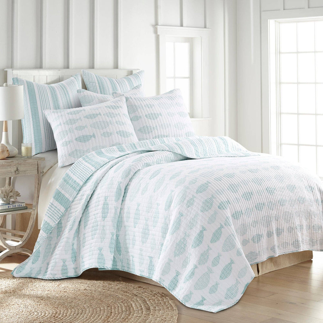 Breeze Quilt Set