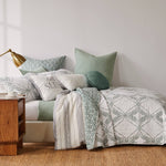 Load image into Gallery viewer, Kemala Quilt Set
